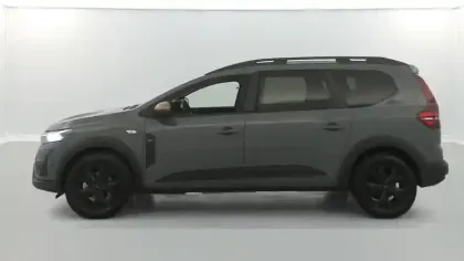 Photo 18 Dacia Jogger  Hybrid 140 7 places GSR2