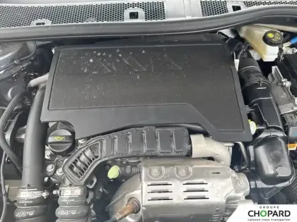 Photo 25 Peugeot 2008  PureTech 130 S&S EAT8