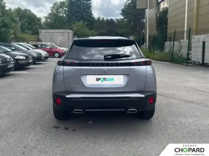 Photo 33 Peugeot 2008  PureTech 130 S&S EAT8