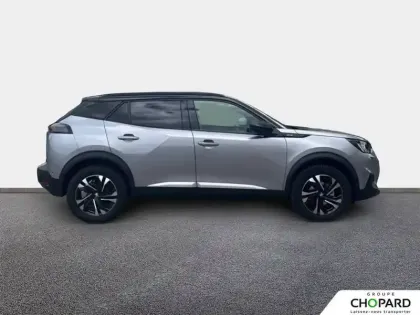 Photo 8 Peugeot 2008  PureTech 130 S&S EAT8