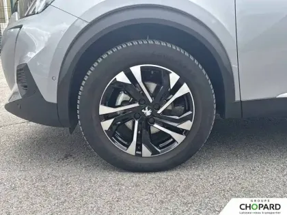 Photo 24 Peugeot 2008  PureTech 130 S&S EAT8