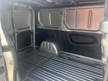 Photo 24 Renault Trafic  FGN L1H1 2800 KG BLUE DCI 110