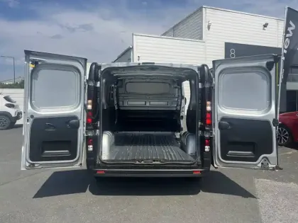 Photo 31 Renault Trafic  FGN L1H1 2800 KG BLUE DCI 110