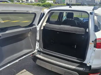 Photo 7 Ford Ecosport  ESSENCE 125 S&S BVM6