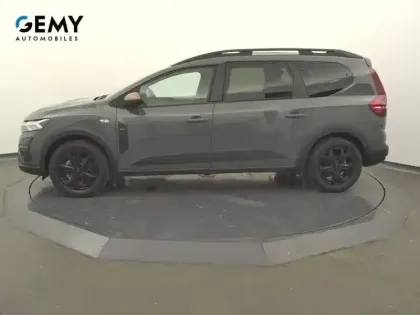 Photo 18 Dacia Jogger  Hybrid 140 7 places GSR2