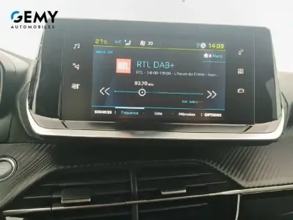 Photo 34 Peugeot 2008  Electrique 136 ch