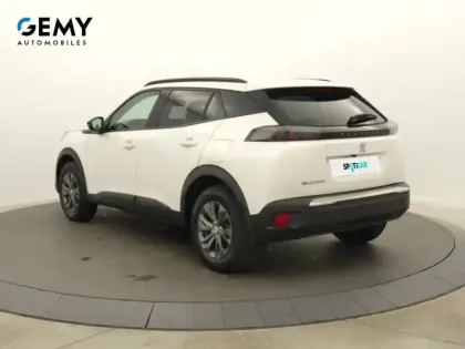 Photo 27 Peugeot 2008  Electrique 136 ch