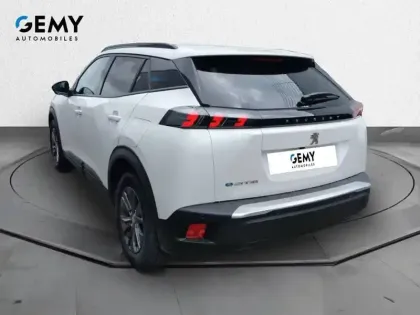 Photo 6 Peugeot 2008  Electrique 136 ch