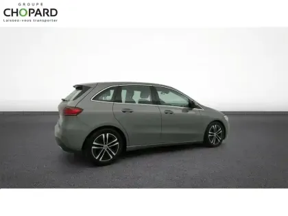 Photo 30 Mercedes Classe B  180 d 8G-DCT