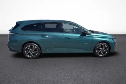 Photo 6 Peugeot 308  SW PureTech 130ch S&S EAT8