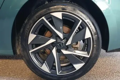 Photo 73 Peugeot 308  SW PureTech 130ch S&S EAT8