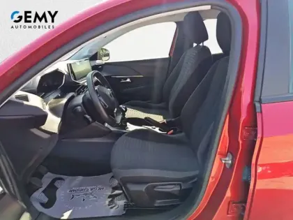 Photo 8 Peugeot 208  PureTech 100 S&S BVM6