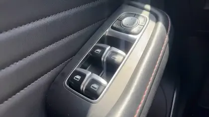 Photo 18 Mg EHS  1.5T GDI PHEV