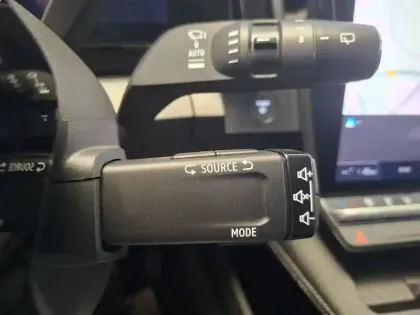 Photo 33 Renault Megane  E-Tech EV60 130ch super charge