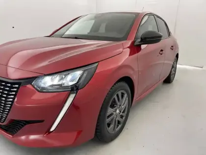 Photo 23 Peugeot 208  PureTech 100 S&S BVM6