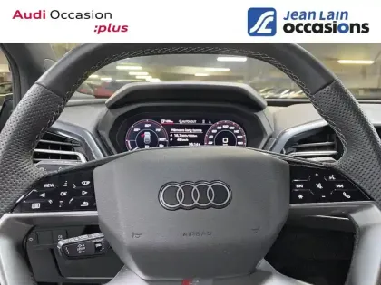 Photo 10 Audi Q4 e-tron  45 285 ch 82 kWh