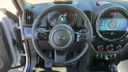 Photo 5 Mini Mini Countryman 125 - 95 ch ALL4 BVA6
