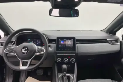 Photo 8 Renault Clio  E-Tech full hybrid 145