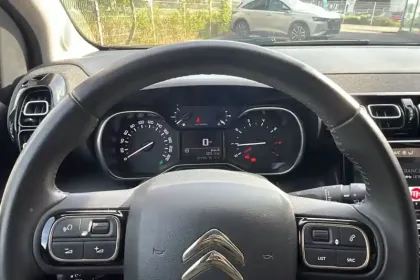 Photo 12 Citroën C3 Aircross  PureTech 110 S&S BVM6