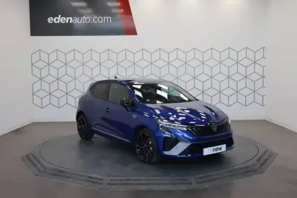 Photo 6 Renault Clio  E-Tech full hybrid 145