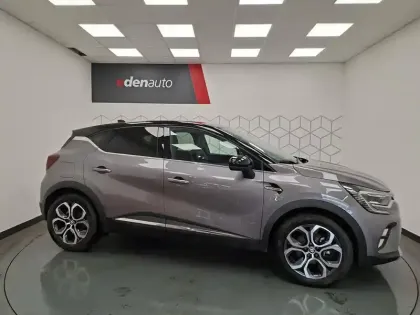 Photo 15 Renault Captur  E-Tech hybride 145