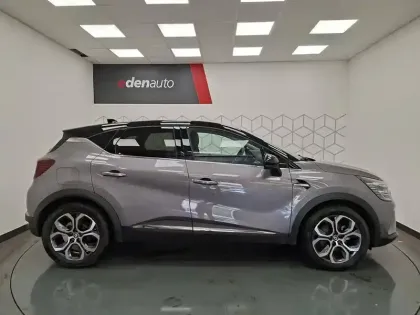 Photo 16 Renault Captur  E-Tech hybride 145