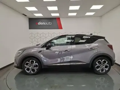 Photo 7 Renault Captur  E-Tech hybride 145