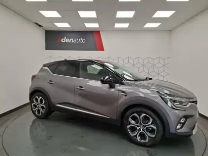 Photo 14 Renault Captur  E-Tech hybride 145