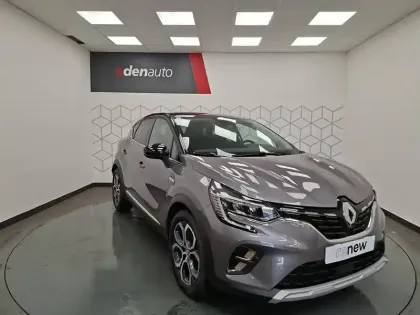 Photo 12 Renault Captur  E-Tech hybride 145