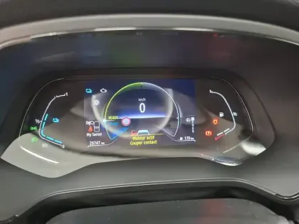Photo 48 Renault Captur  E-Tech hybride 145