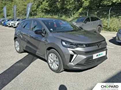 Photo 27 Renault Captur  E-Tech full hybrid 145 ch