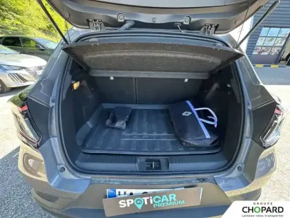 Photo 7 Renault Captur  E-Tech full hybrid 145 ch