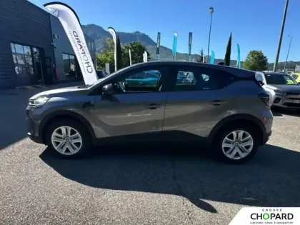 Photo 31 Renault Captur  E-Tech full hybrid 145 ch