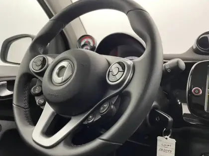 Photo 22 Smart Fortwo  Coupé 82 ch