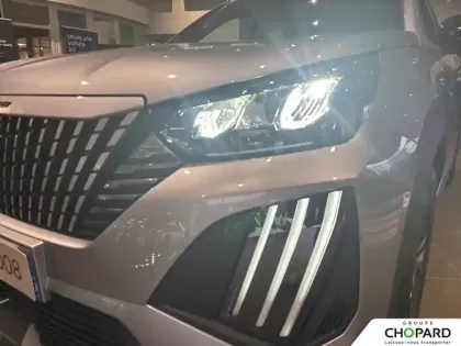Photo 9 Peugeot 2008  Hybrid 145 e-DCS6