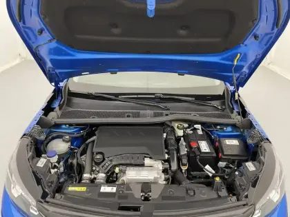 Photo 52 Peugeot 2008  PureTech 100 S&S BVM6