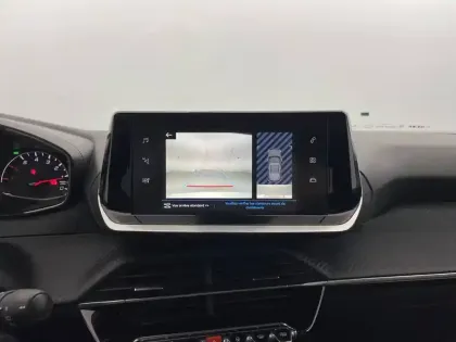 Photo 63 Peugeot 2008  PureTech 100 S&S BVM6