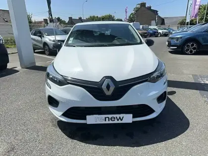 Photo 7 Renault Clio  E-Tech full hybrid 145