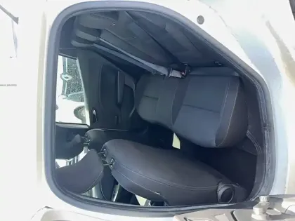 Photo 10 Renault Clio  E-Tech full hybrid 145