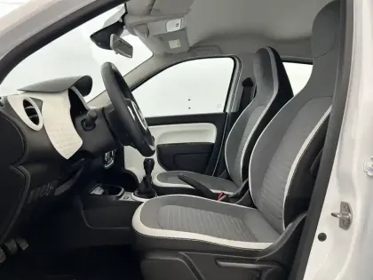Photo 8 Renault Twingo  III SCe 65