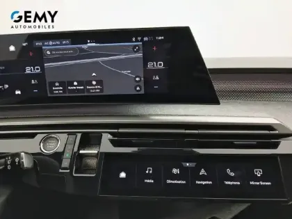 Photo 13 Peugeot 5008  Hybrid 145 ch e-DCS6