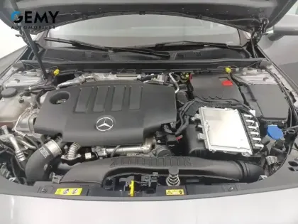 Photo 39 Mercedes CLA  Coupé 180 d