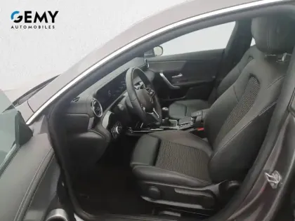 Photo 31 Mercedes CLA  Coupé 180 d