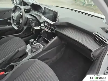 Photo 12 Peugeot 208  PureTech 75 S&S BVM5
