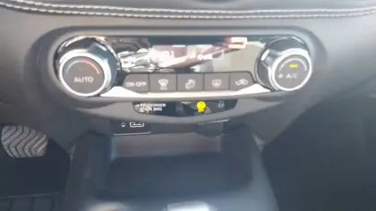 Photo 8 Nissan Juke  HYBRID 143