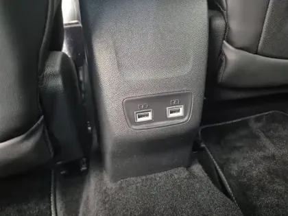 Photo 35 Peugeot 208  Electrique 50 kWh 136ch