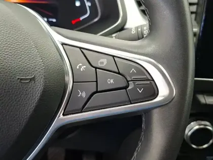 Photo 32 Renault Captur  TCe 90 - 21