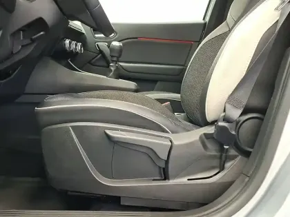 Photo 28 Renault Captur  TCe 90 - 21