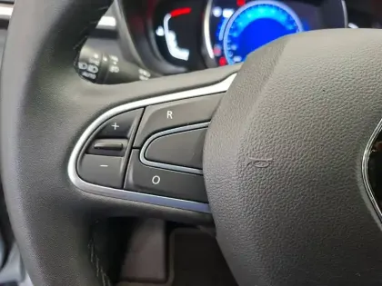 Photo 32 Renault Kadjar  TCe 140 EDC