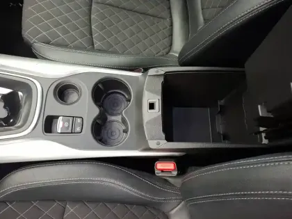 Photo 24 Renault Kadjar  TCe 140 EDC